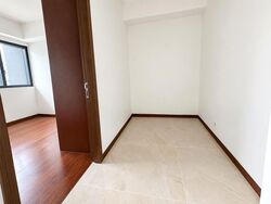 Slim Barracks Rise (D5), Condominium #634922581
